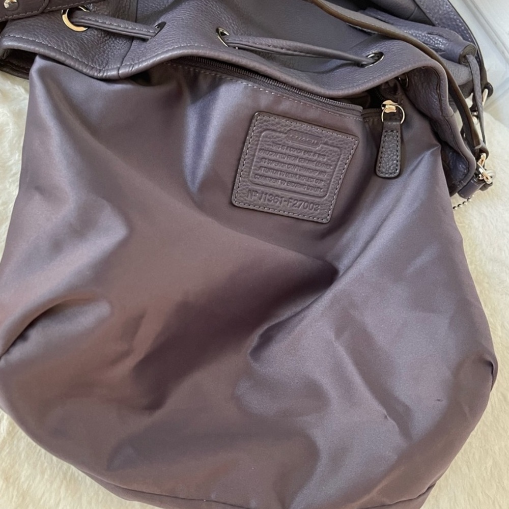Coach bucket bag - Picture 11 of 11